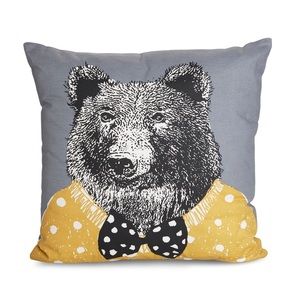 Grizzly Bear 🐻 Decorative Pillow Set of 2 NWOT